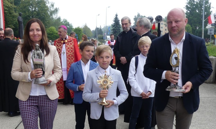 81. rocznica śmierci św. Maksymiliana w Oświęcimiu - pielgrzymka i Msza św. przy Bloku Śmierci