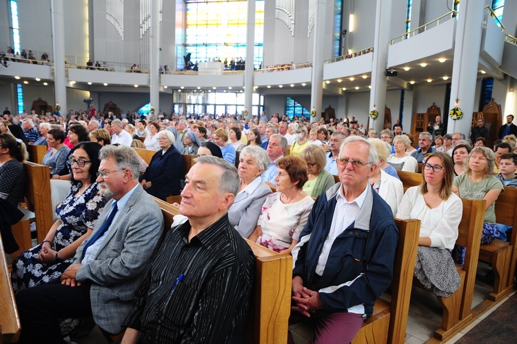 20. rocznica zawierzenia świata Bożemu miłosierdziu cz. 2