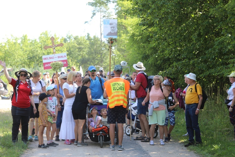 31. Piesza Pielgrzymka Diecezji Bielsko-Żywieckiej na szlaku - Rudnik Wielki - 2022