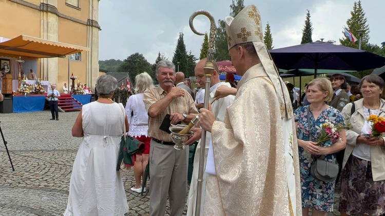 Odpust z asystą wojska w Wambierzycach