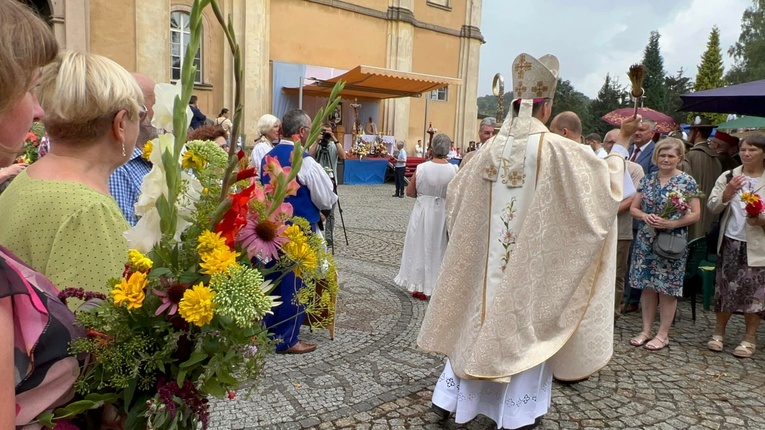 Odpust z asystą wojska w Wambierzycach