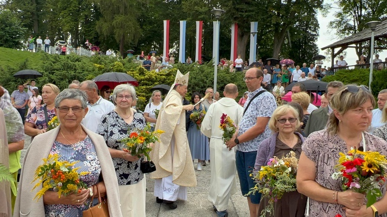 Odpust z asystą wojska w Wambierzycach
