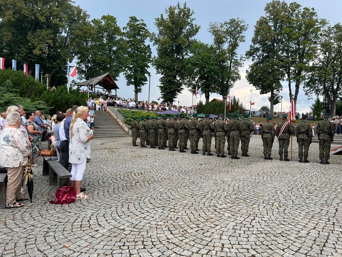 Odpust z asystą wojska w Wambierzycach