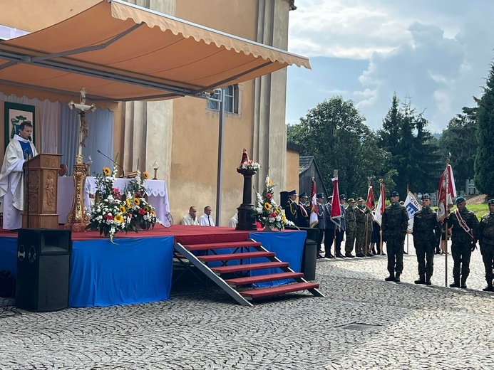 Odpust z asystą wojska w Wambierzycach