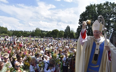 Abp Jędraszewski w Ludźmierzu: Polska musi być jednością!