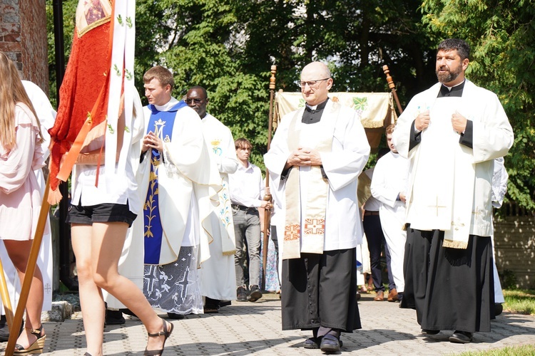 Uroczystość Wniebowzięcia NMP w Ligocie Książęcej z pielgrzymami z Namysłowa