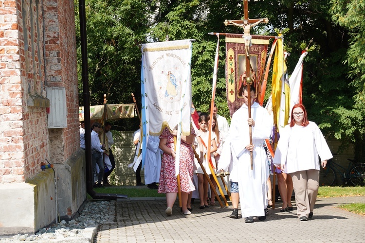 Uroczystość Wniebowzięcia NMP w Ligocie Książęcej z pielgrzymami z Namysłowa