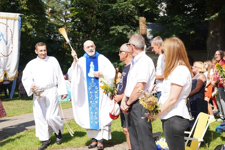 Uroczystość Wniebowzięcia NMP w Ligocie Książęcej z pielgrzymami z Namysłowa