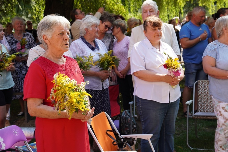 Uroczystość Wniebowzięcia NMP w Ligocie Książęcej z pielgrzymami z Namysłowa