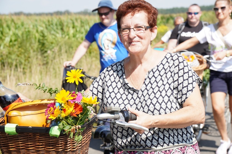 Uroczystość Wniebowzięcia NMP w Ligocie Książęcej z pielgrzymami z Namysłowa