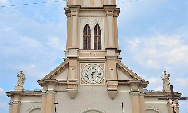 Nuncjusz apostolski w Kijowie zawierza Ukrainę Matce Bożej