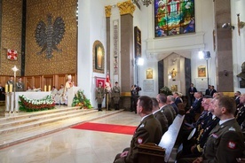 Bp Lechowicz: Nauczanie Kościoła nie ma nic wspólnego z ideologią pacyfistyczną