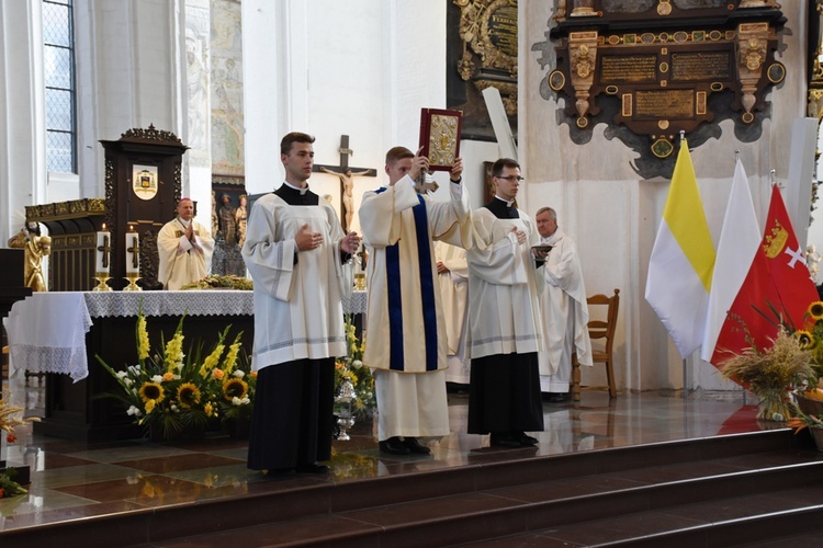 Gdańsk. Uroczystość Wniebowzięcia NMP