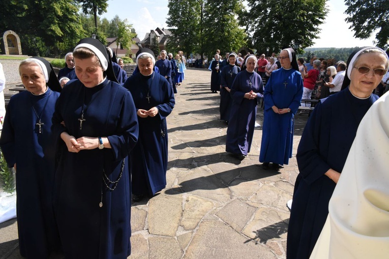 Śluby w Porąbce Uszewskiej