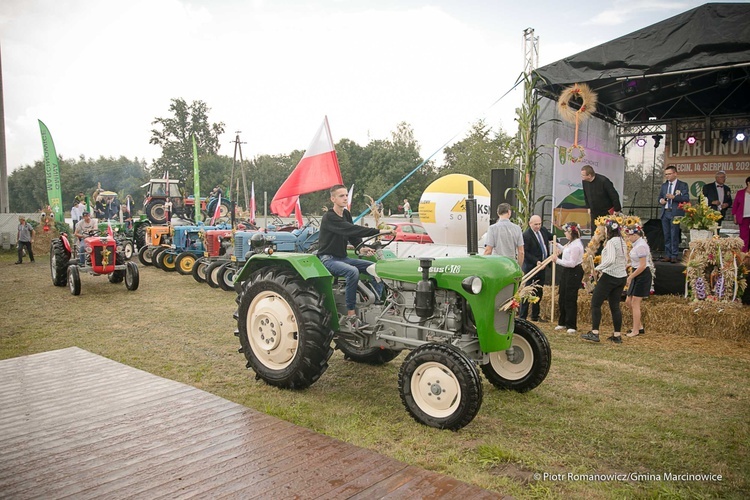 Gmina Marcinowice zaprosiła na dożynki do Klecina