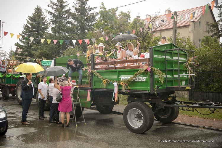 Gmina Marcinowice zaprosiła na dożynki do Klecina