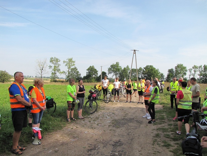 Przasnysz i Rostkowo. Pielgrzymka rowerowa