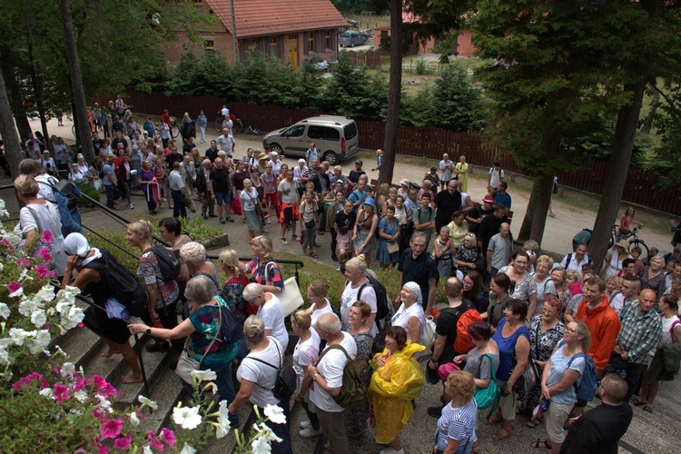 Pielgrzymka trzeźwości do sanktuarium Matki Bożej Brzemiennej