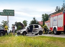 Każdego dnia między Łodzią a Warszawą dochodzi do wypadków i pożarów.