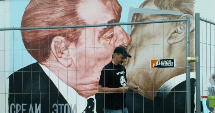 Zmarł twórca słynnego muralu "Pocałunek" w Berlinie