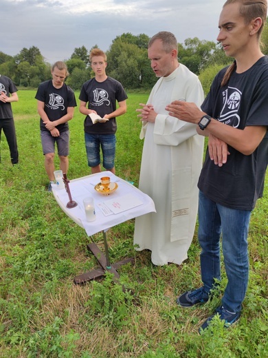 Mazurskie wakacje studentów z "Redemptora"