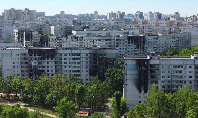 Charków nie jest już oblężony, ale wojska rosyjskie często ostrzeliwują miasto.