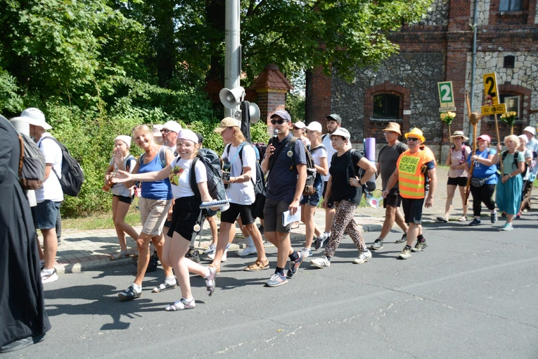 Wyjście ze Strzelec Opolskich