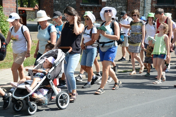 Wyjście ze Strzelec Opolskich