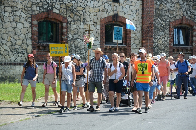 Wyjście ze Strzelec Opolskich