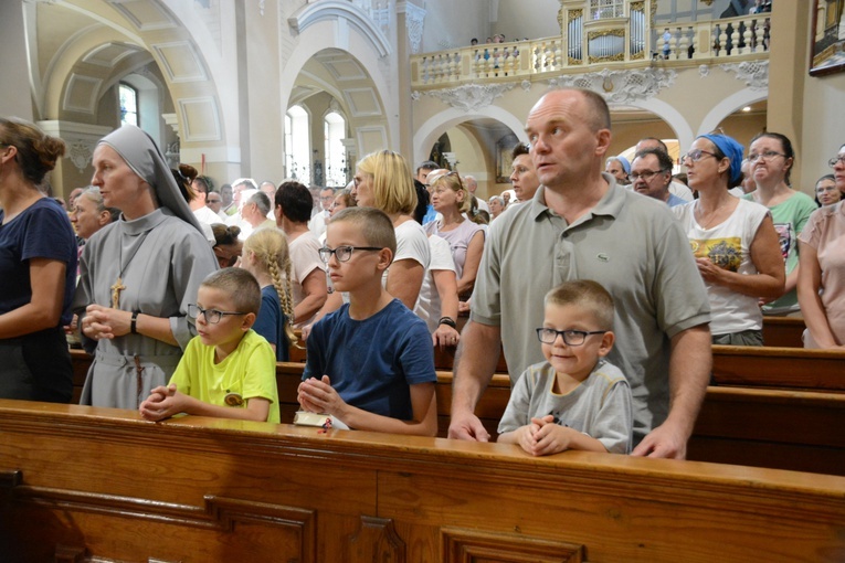 Pielgrzymkowa Eucharystia w Strzelcach Opolskich
