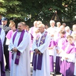 Ostatnie pożegnanie śp. ks. Witolda Włocha w Chybiu