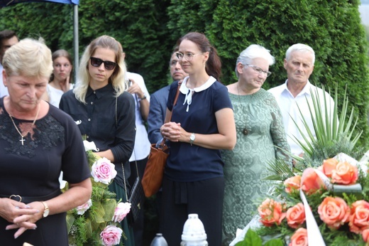 Pogrzeb śp. ks. Witolda Włocha w rodzinnej Rajczy