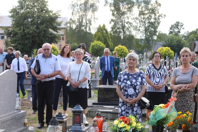 Pogrzeb śp. ks. Witolda Włocha w rodzinnej Rajczy