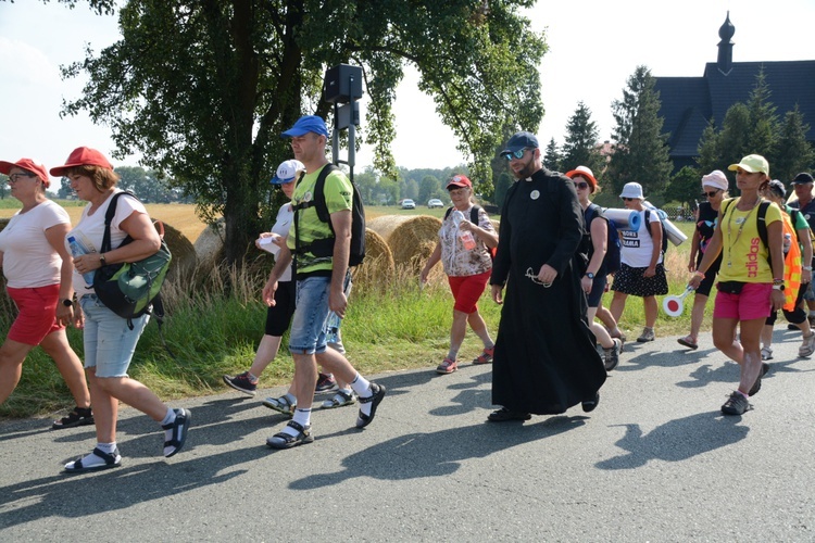 Piesza pielgrzymka w Gwoździanach