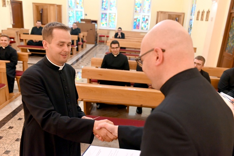 Wręczenie skierowań na praktyki