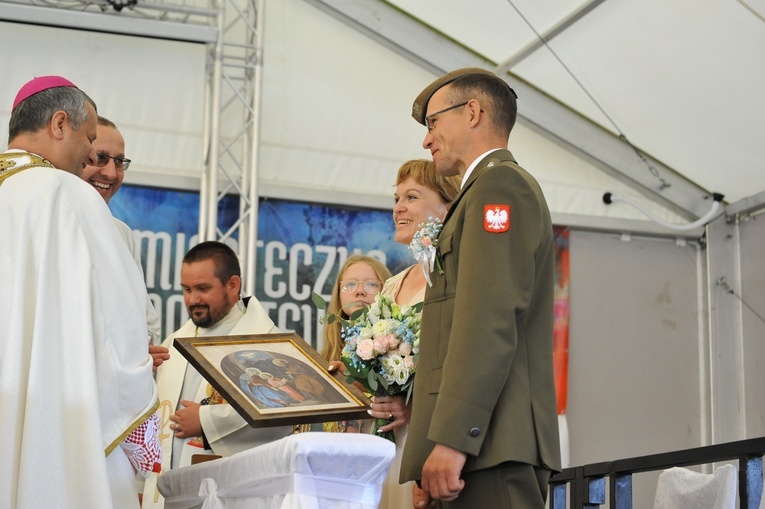 Zabawa. Msza św. (B)