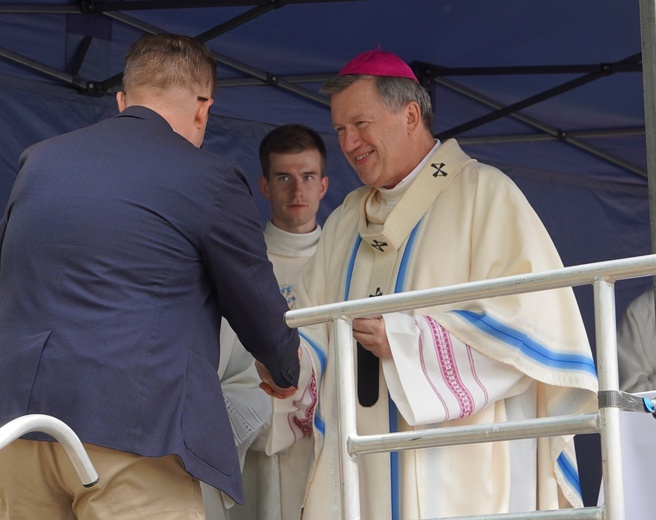 V Pielgrzymka Żywego Różańca i czcicieli Matki Bożej do Henrykowa