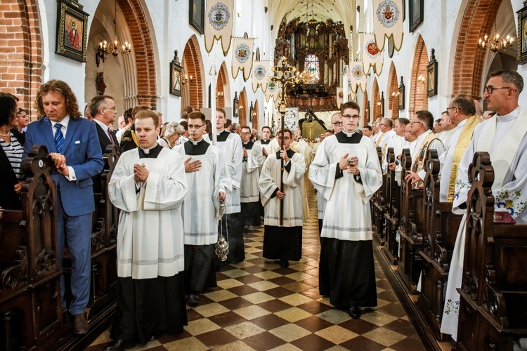 Święcenia biskupie ks. Piotra Przyborka