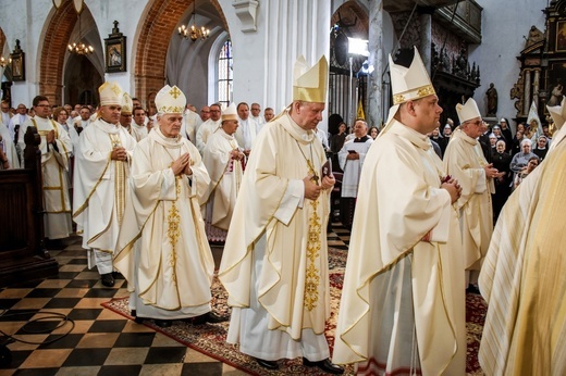 Święcenia biskupie ks. Piotra Przyborka