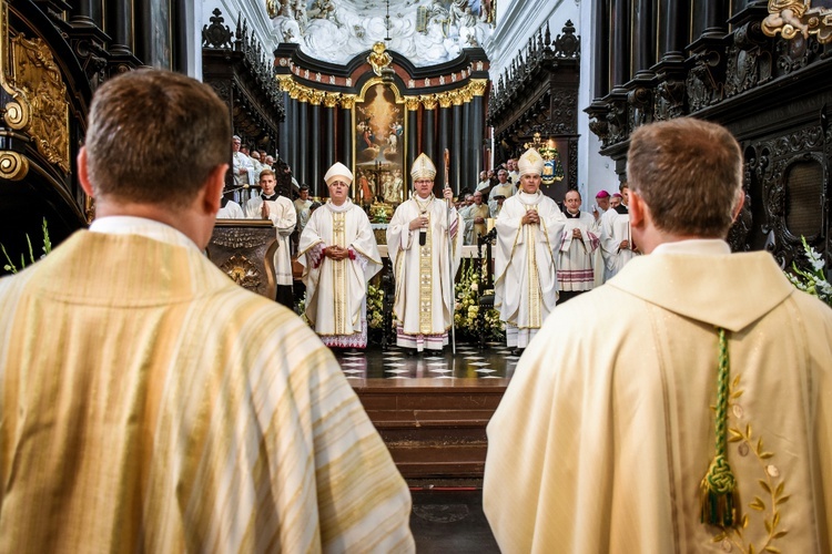 Święcenia biskupie ks. Piotra Przyborka