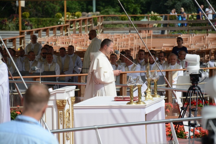 Eucharystia na zakończenie Pieszej Pielgrzymki Opolskiej