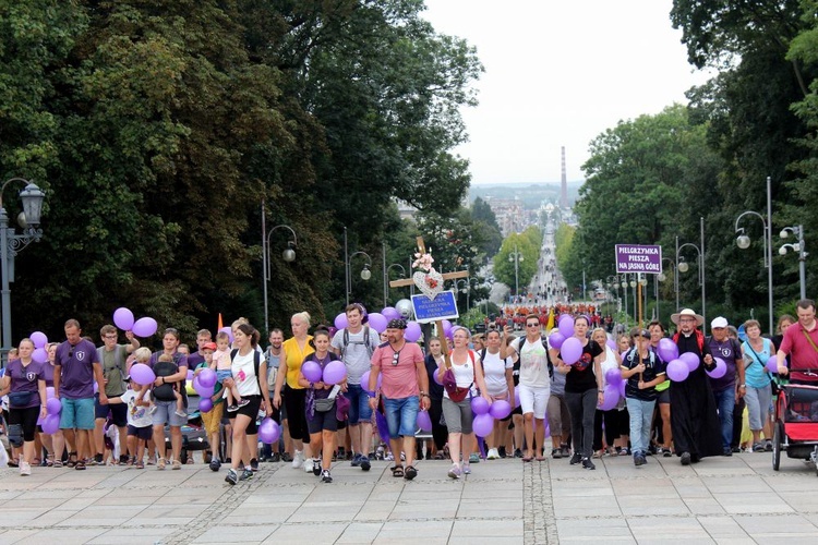 Pielgrzymka na Jasną Górę cz. 2