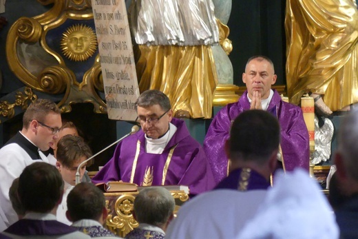 Pogrzeb śp. Janiny Mizi - mamy ks. Zygmunta Mizi, proboszcza w Miliardowicach