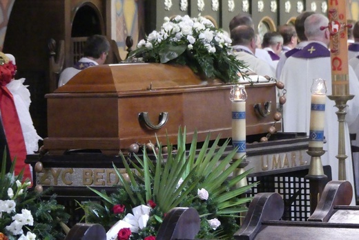 Pogrzeb śp. Janiny Mizi - mamy ks. Zygmunta Mizi, proboszcza w Miliardowicach