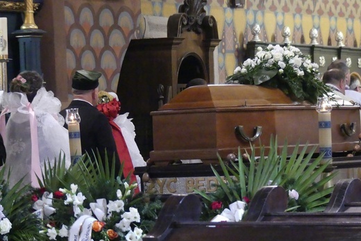 Pogrzeb śp. Janiny Mizi - mamy ks. Zygmunta Mizi, proboszcza w Miliardowicach