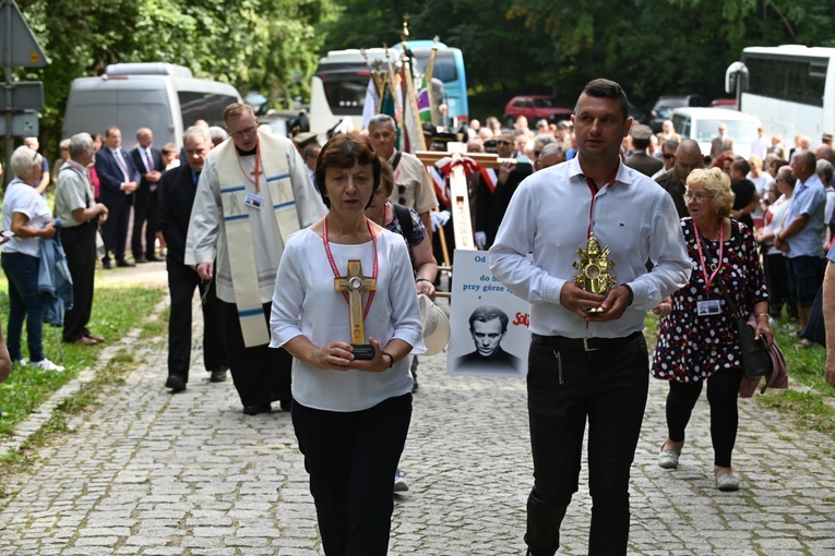 Pielgrzymka "Solidarności" na Górę Igliczną