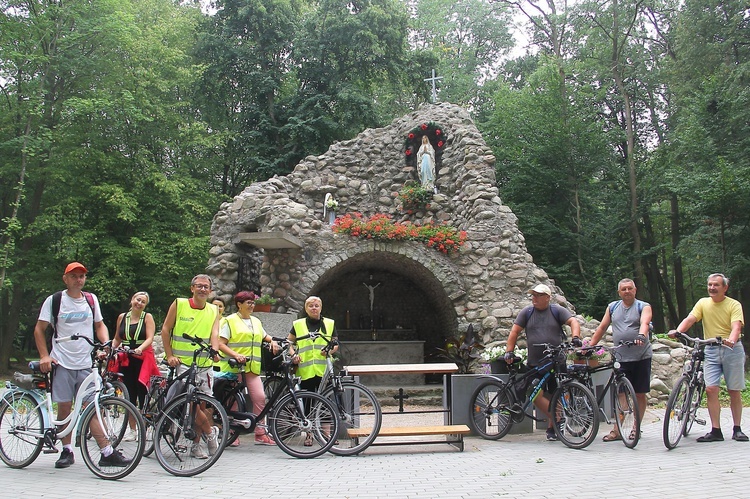 Pielgrzymka rowerowa z Bińcza