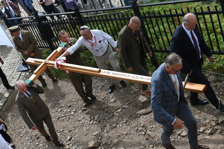 Pielgrzymka "Solidarności" na Górę Igliczną