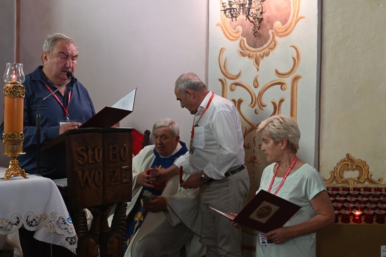 Pielgrzymka "Solidarności" na Górę Igliczną