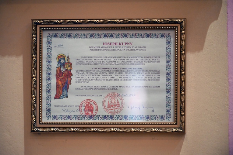 Wałbrzych. Wprowadzenie relikwii trojga mieszkańców nieba